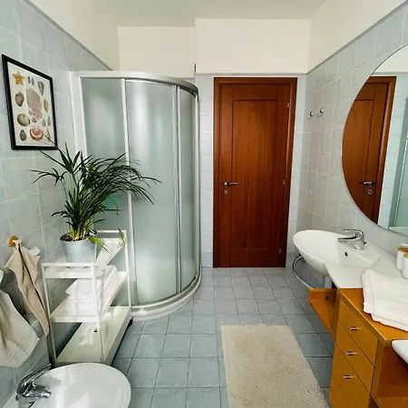 Borromeo 37, Beautiful In Greenery, In Como's Hills Villa Valmadrera