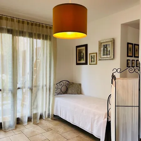 Villa Borromeo 37, Beautiful In Greenery, In Como's Hills Valmadrera