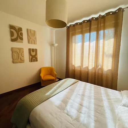 Borromeo 37, Beautiful In Greenery, In Como's Hills Villa